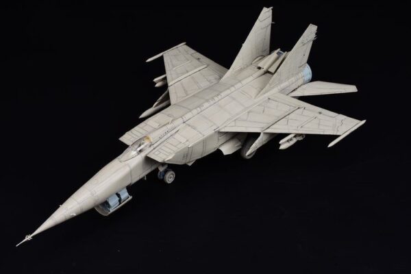 ⁦KITTY HAWK 1/48 MiG⁩ - الصورة ⁦6⁩